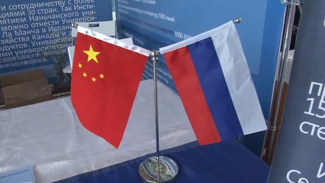 Образовательная выставка с участием университетов провинции Цзянси смотреть онлайн