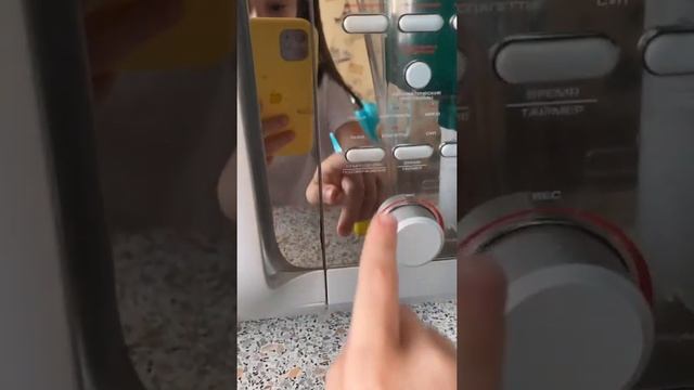 Готовим десерт из Oreo. Вкусняшка?? смотреть онлайн