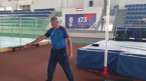 КРУГЛИКОВ АН, ФИЗКУЛЬТУРА  Прыжки в высоту, обучение6 способом перешагивания