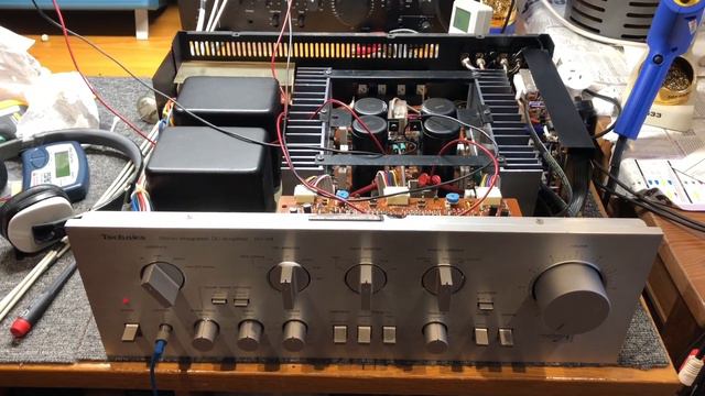 Technics SU-V8 Amplifier Repair, Service & Deep Clean + Bonus SL-10! смотреть онлайн