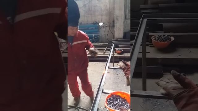Супер сварщик из Уральска смотреть онлайн