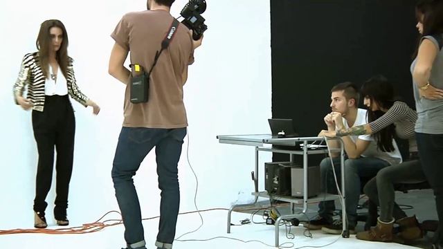 María León Vanidad 2012 2 смотреть онлайн