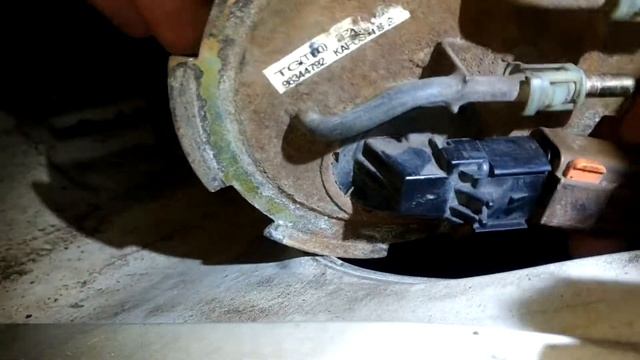 Daewoo Sens (Дэу Сенс) замена топливного или просто бензо-насоса. смотреть онлайн