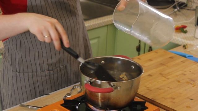 Как приготовить Вкусный Овощной Бульон за 0₽! Лайфхак от повара Александра Олейника! Конкурс! смотреть онлайн