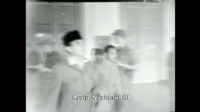 Sukarno -The First President of Indonesia: an Autobiography. смотреть онлайн