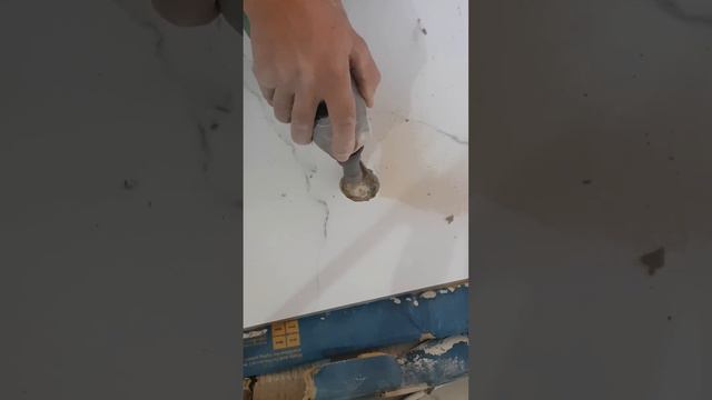 Drilling pipe tiles for sewerage for a bathroom is a difficult way смотреть онлайн