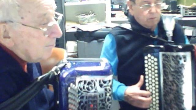 A MEDIA LUZ TANGO musica de E DONATO смотреть онлайн