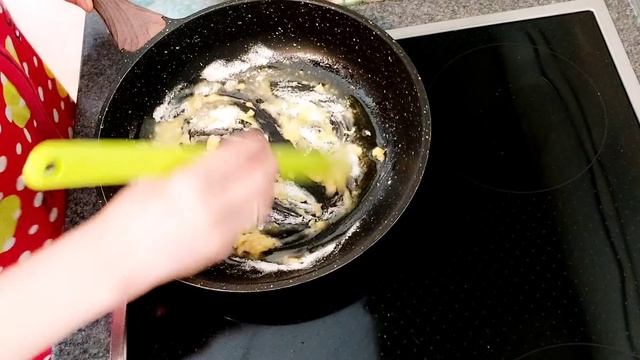 Невозможно это...?? не полюбить! Сытный обед из фаршированных баклажан под соусом смотреть онлайн