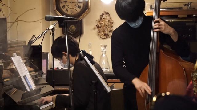 As Billie jean Pf佐藤隼人 Bs梅本慈丹Ds井上太一　ドナリーjazz смотреть онлайн
