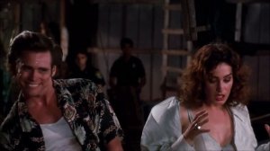 Сорвал одежду и делал с ней всякое