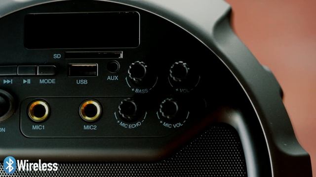 Bluetooth Колонка GM-882B GiNZZU смотреть онлайн