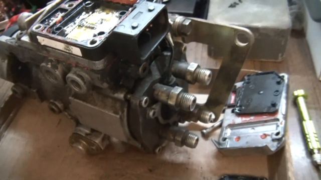 Замена транзистора на ТНВД Bosch VP44 Часть 2 смотреть онлайн