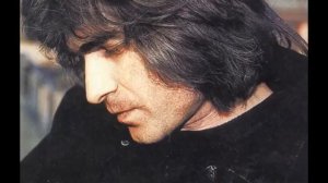 Бекхан Барахоев.Песня памяти Виктора Цоя.Очень глубокий и актуальный смысл слов.