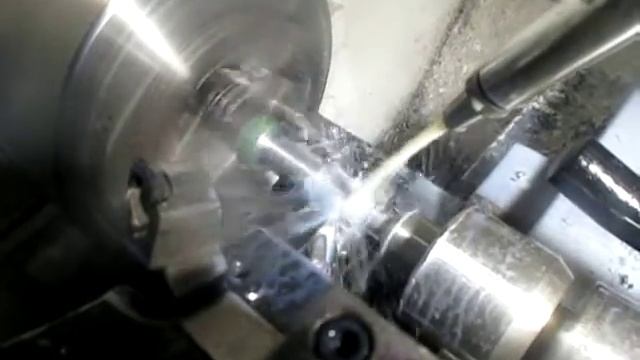 Изготовление болтов М20х70 сталь 09Г2С на станке ЧПУ смотреть онлайн