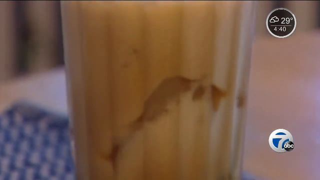 New research finds diet drinks not 'diet' after all смотреть онлайн