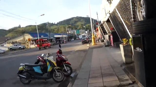 Путь от отеля Caltpso Patong до пляжа Патонг. Road From Calypso Patong To Patong Beach.