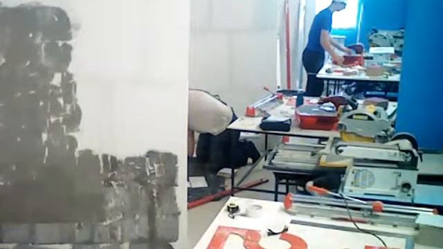 Демонстрационный экзамен по компетенции Облицовка плиткой (камера 2) смотреть онлайн