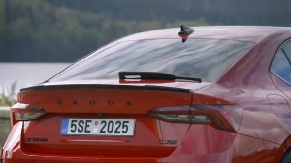 Skoda Octavia RS 2021 Interior, Exterior, Driving