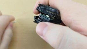 How To Replace or Change Lexus LS 460 Remote Key Fob Battery 2009 - 2012