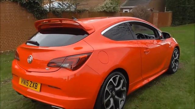 Vauxhall ASTRA GTC 2.0T 16V VXR 3dr U30899 смотреть онлайн
