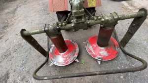 Косилка Заря и мотоблок Угра , Живут мирно ))