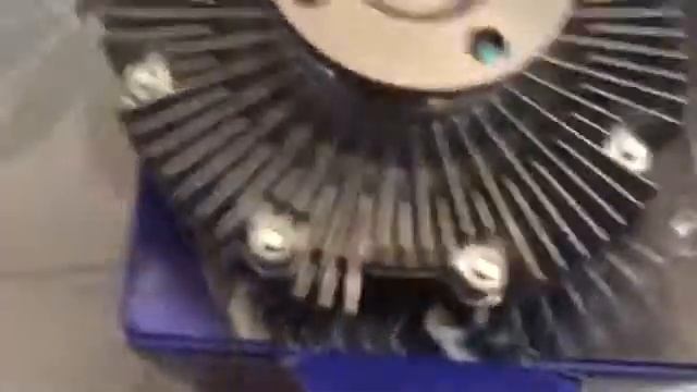 Ly tâm quạt Toyota Innova 162100C010-OE смотреть онлайн