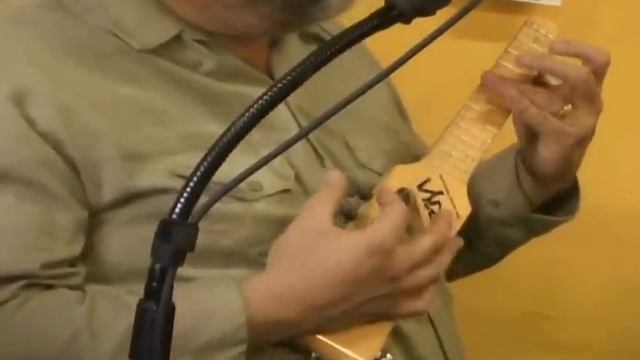 Beautiful Soup (Electric Ukulele) смотреть онлайн