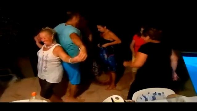 Зумба , зумба. зумба смотреть онлайн