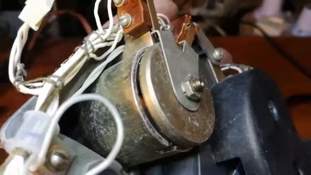 Электроника ЭП-017. Электропроигрыватель высшей группы сложности. СССР. смотреть онлайн