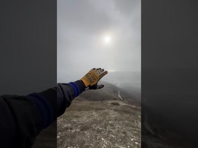 Путешествуй на эндуро BSE #moto #reels #stunt #стант#суета #bse #зверь #питбайк #эндуро #покатушки смотреть онлайн