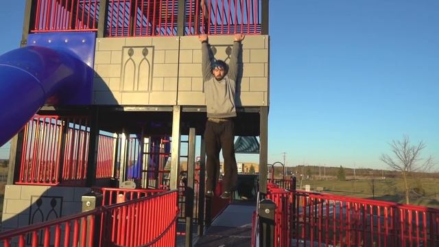 2017 Parkour and Freerunning Compilation (Insane Tricks) смотреть онлайн