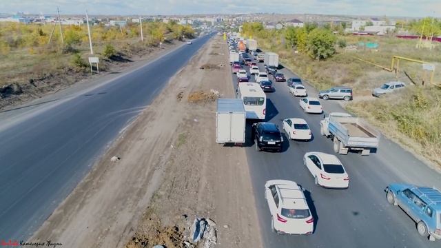 Сумасшедшие обочечники, езда по встречке | Ремонт моста смотреть онлайн