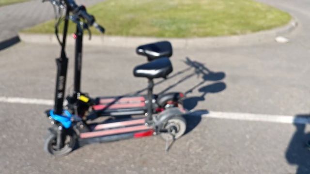 СРАВНЕНИЕ ЭЛЕКТРОСАМОКАТОВ KUGOO M4 C KUGOO MAX SPEED!!! смотреть онлайн