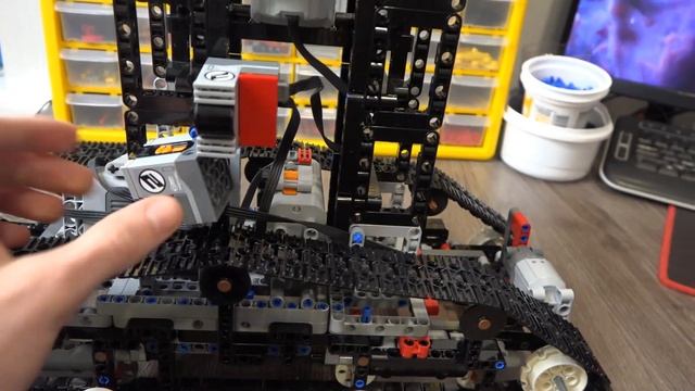 Самоделка для ленивых из Лего Техник. Часть 2 смотреть онлайн