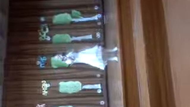 Девочка 9 лет поет песню про Россию смотреть онлайн
