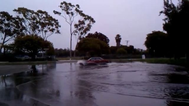 Toyota Camry gnarly offroading смотреть онлайн