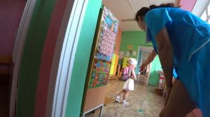 Катя идёт в садик в первый раз!