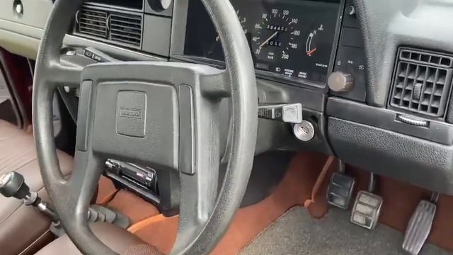 Volvo 240 Wagon | Retro Work Garage | Badass