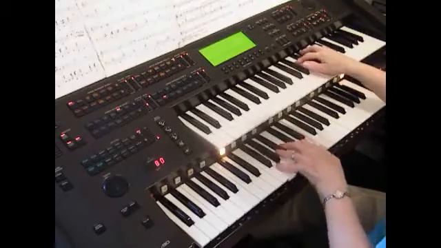Carol playing 'Desert Song' by Sigmund Romberg on Yamaha EL90 смотреть онлайн