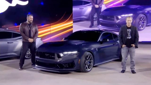 2024 Ford Mustang GT Dark Horse смотреть онлайн