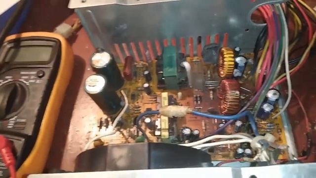 ?FUENTE de PC PRENDE y se APAGA смотреть онлайн