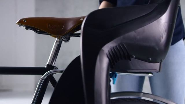 Scaun pentru copii cu prindere pe spatele bicicletei - Thule RideAlong Lite смотреть онлайн