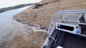 Дикий тюнинг лодки пвх  Стриж 420. Обзор на воде.
