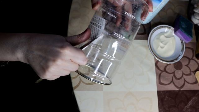 Отклеить ценник, протереть листья растений, убрать потертости на мебели – МАЙОНЕЗ vs бытовая химия! смотреть онлайн