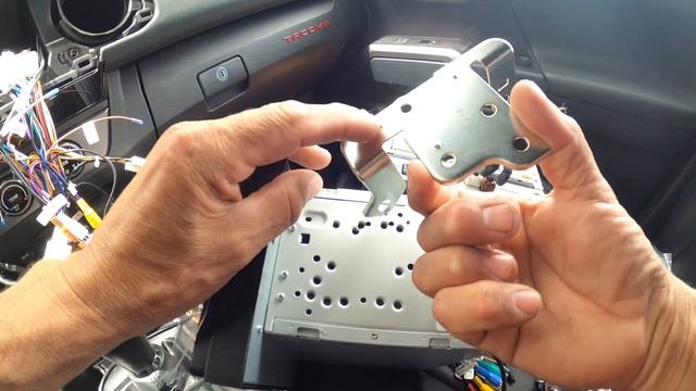 DASAITA ANDROID ESTEREO TOYOTA TACOMA 2016-2019 CON CARPLAY  Y ANDROID AUTO INSTALACIÓN  (ESPAÑOL)