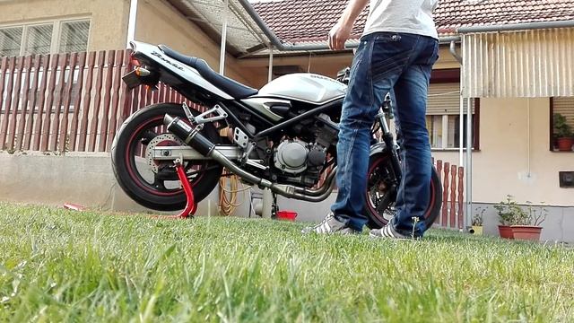 Suzuki Bandit 250 "without DB killer" смотреть онлайн