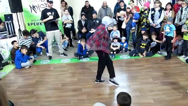 Брейк данс туса в Павлограде смотреть онлайн