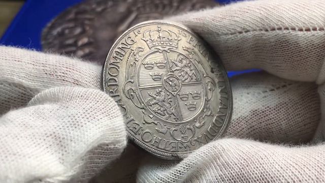 Gustav II Adolf, Augsburg Taler 1632 - Trevligt exemplar från Roberto Delzanno Numismatik смотреть онлайн