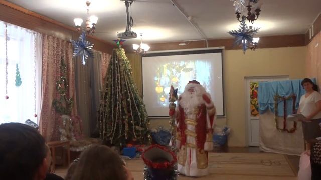 Дед Мороз идет на праздник смотреть онлайн