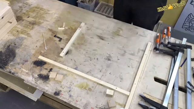Подвесной стеллаж из массива сосны смотреть онлайн